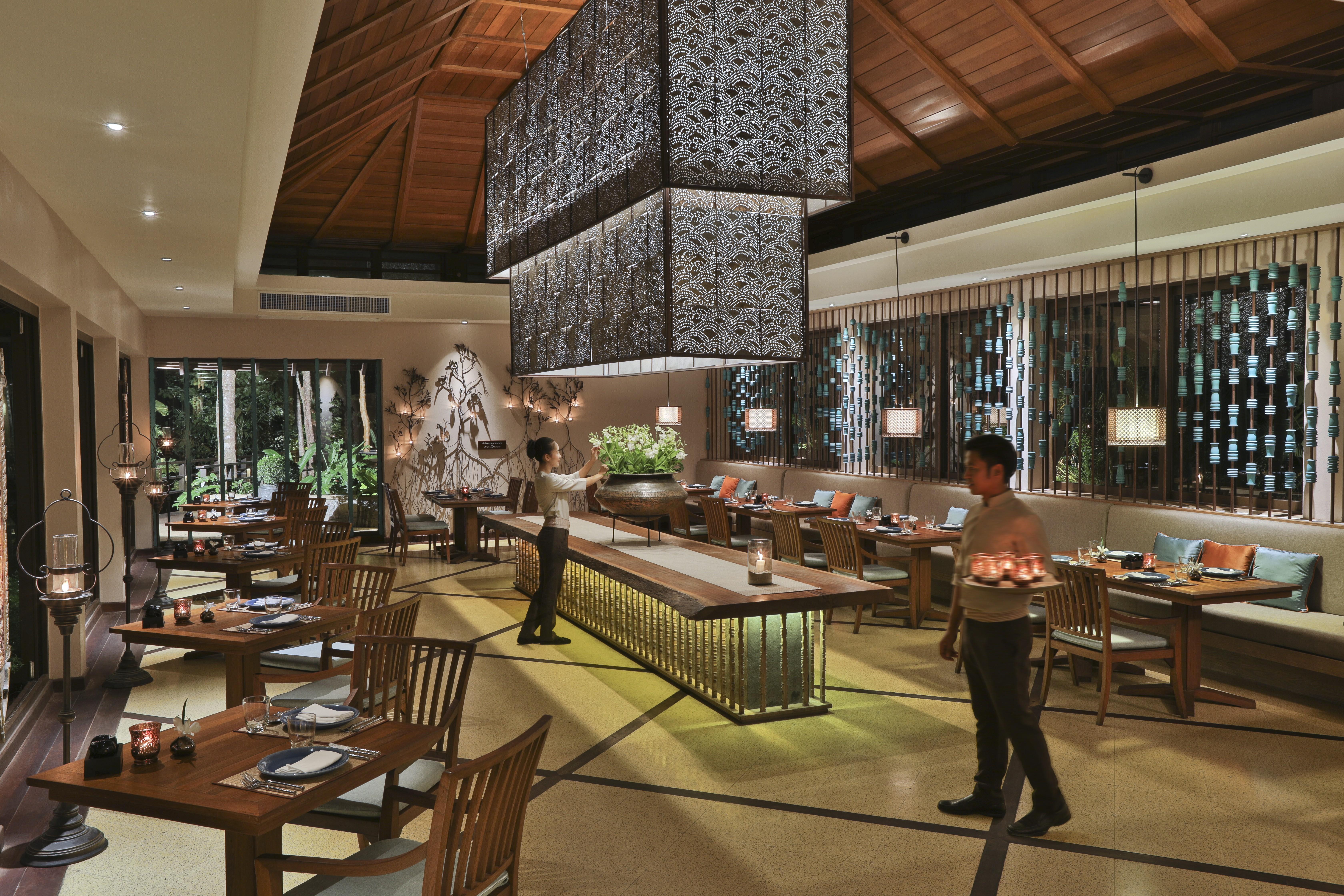 Pimalai Resort&Spa - SHA Extra Plus Ko Lanta Esterno foto The restaurant at the hotel